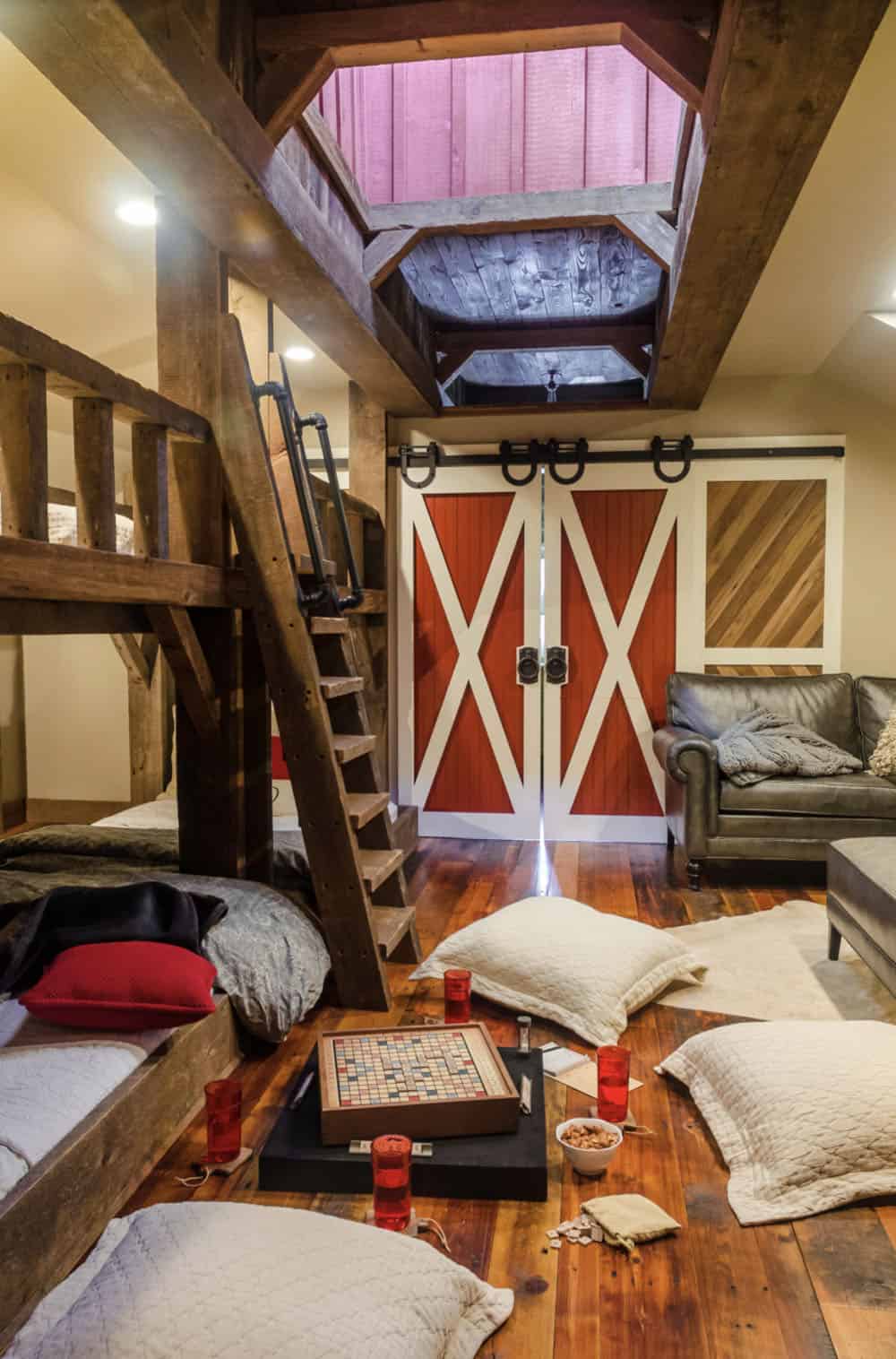 Farmhouse Kids Bunk Bedroom