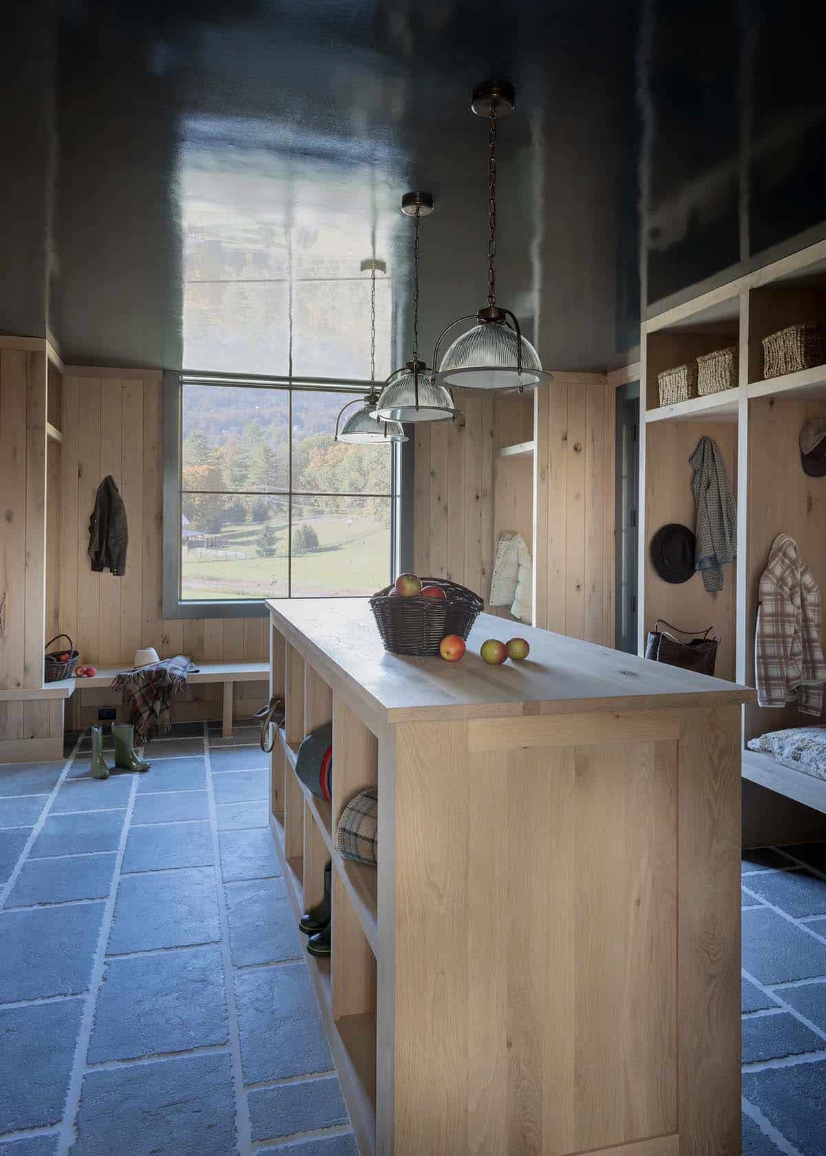 modern scandinavian style mudroom