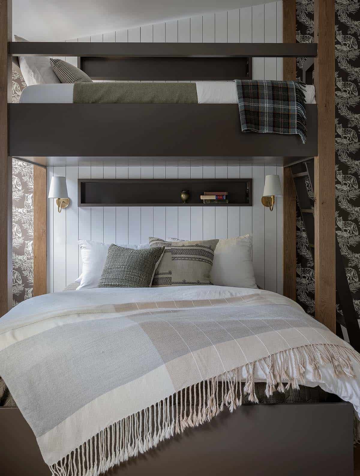 modern scandinavian style bunk bedroom