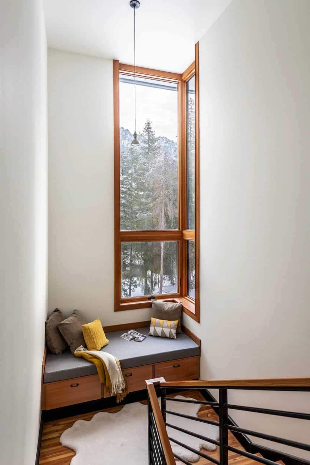 Fresh Look at This Off Grid Washington Cabin Has Peaceful Views Over The