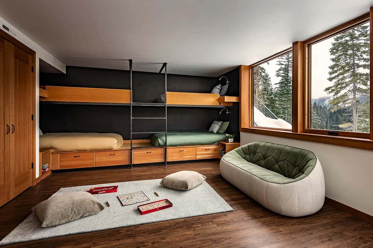 rustic bunk bedroom