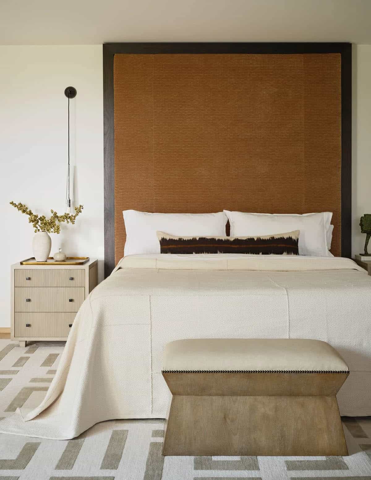 contemporary bedroom 