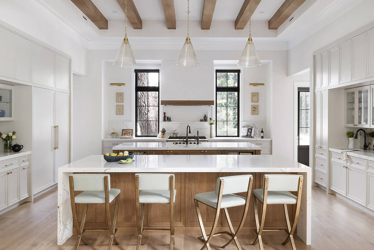 coastal style kitchen