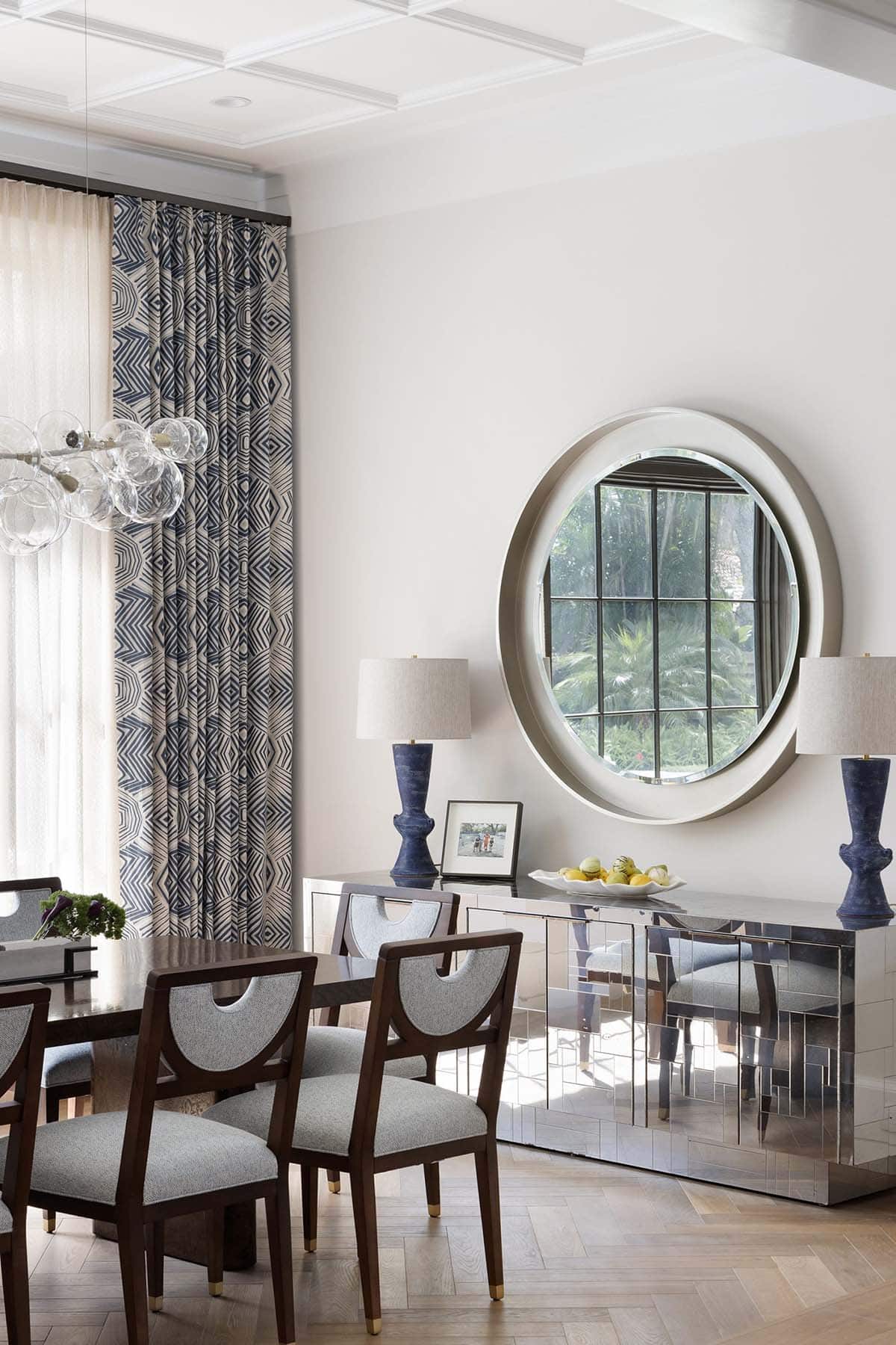 coastal style dining room