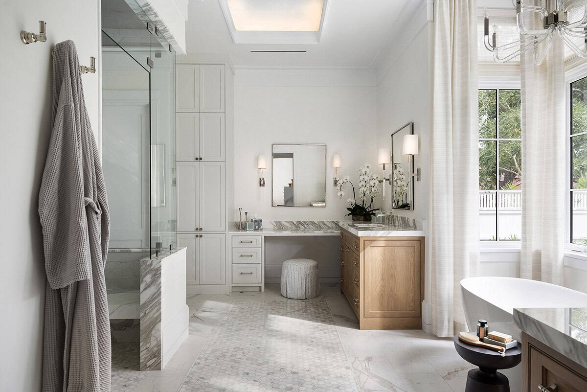 coastal style bathroom