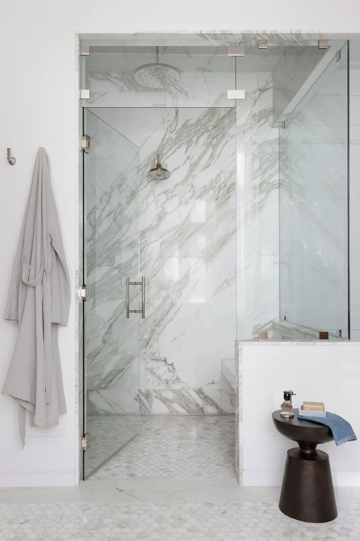 coastal style bathrom shower