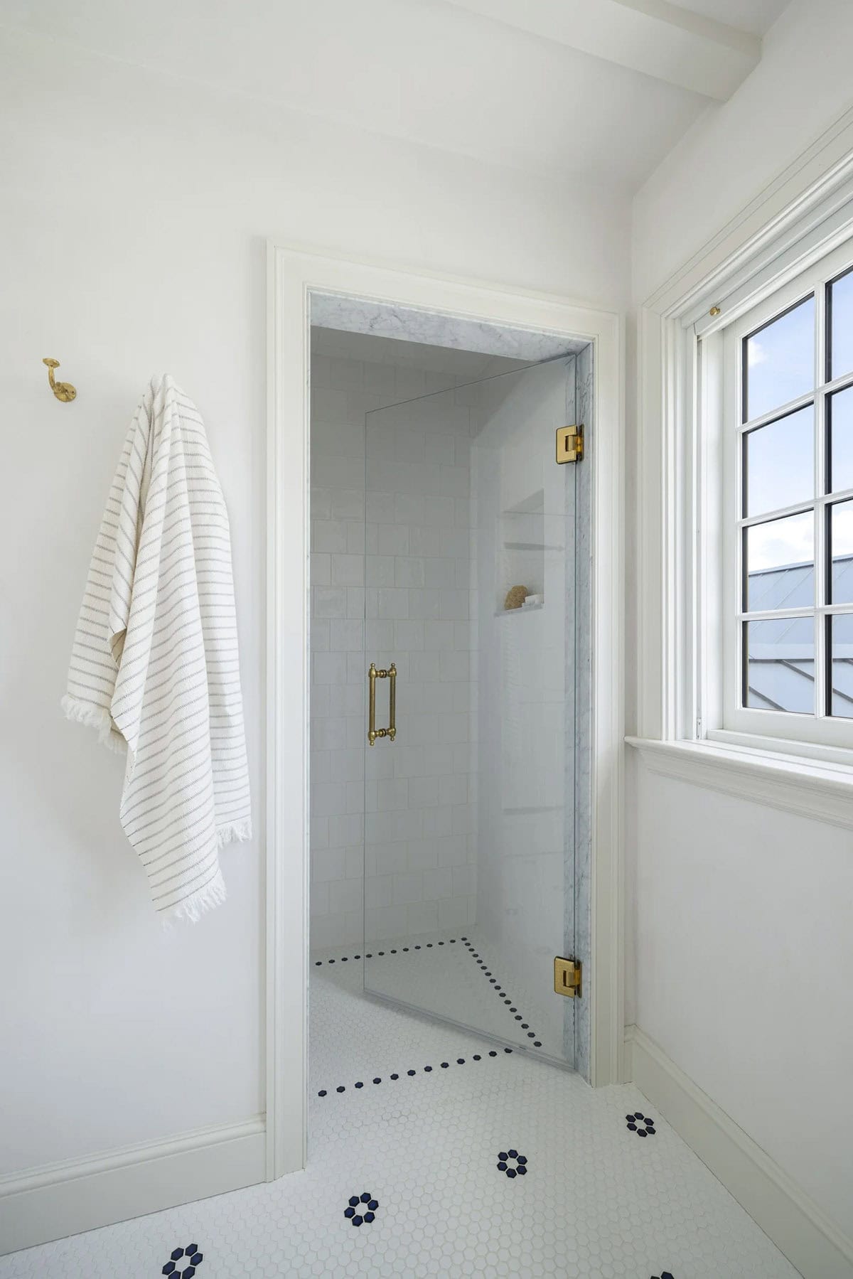 modern bathroom shower