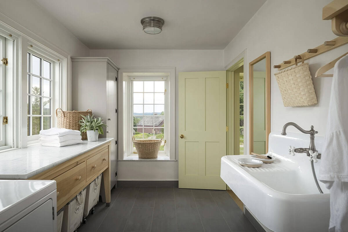 traditional laundry room with a sink and a countertop