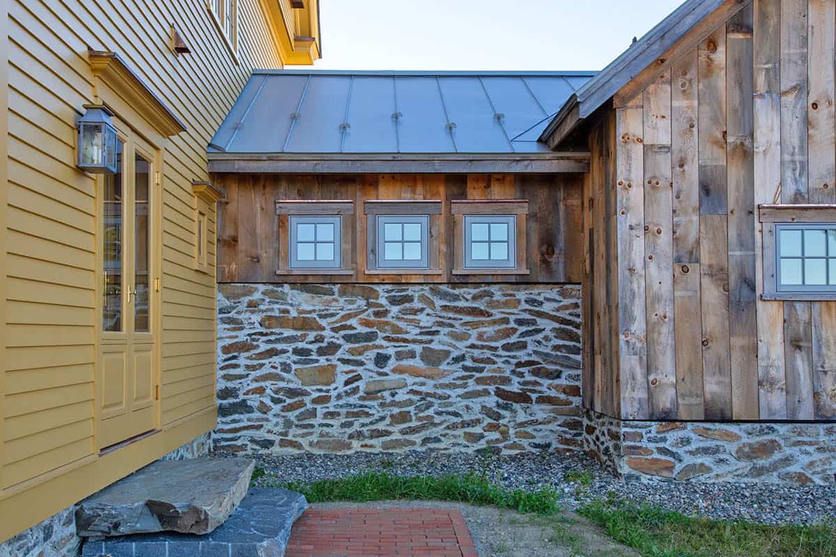 rustic colonial home exterior