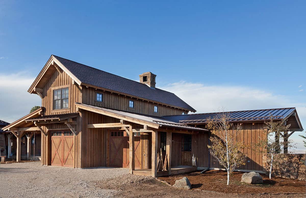 rustic ranch style home exterior