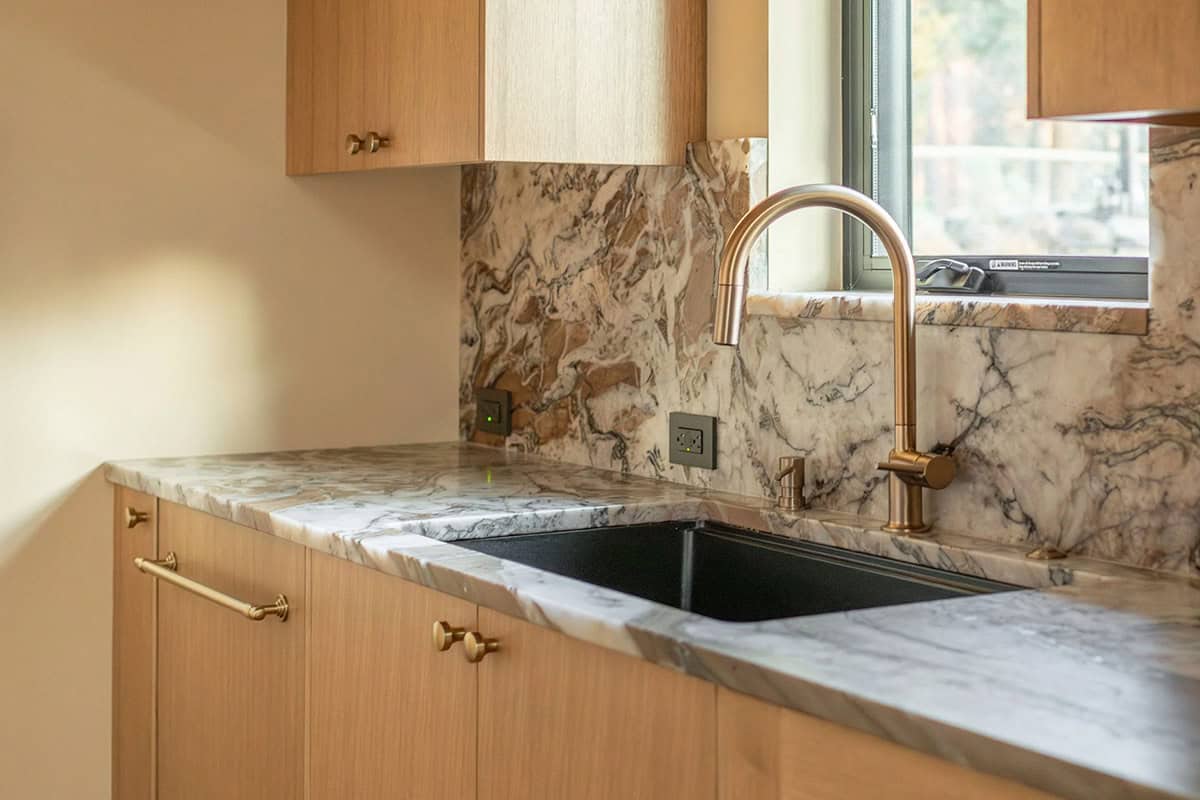 modern scandinavian style wet bar