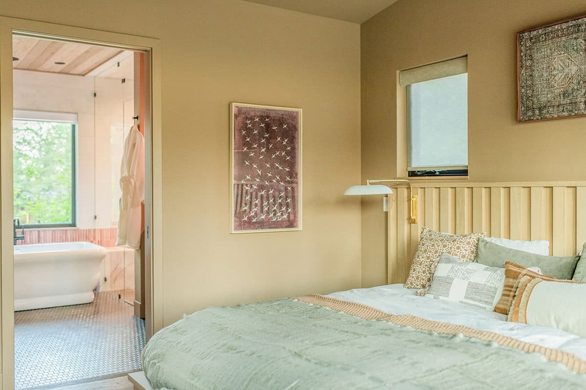 modern scandinavian style bedroom