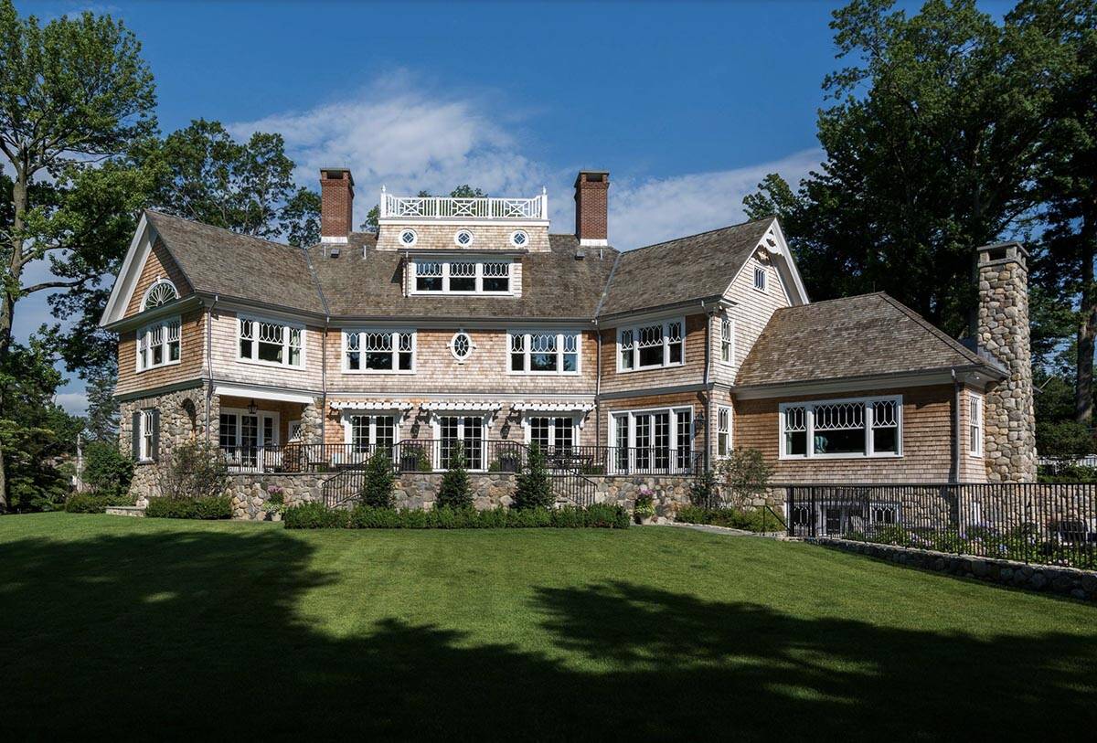 Beach Style Home Exterior