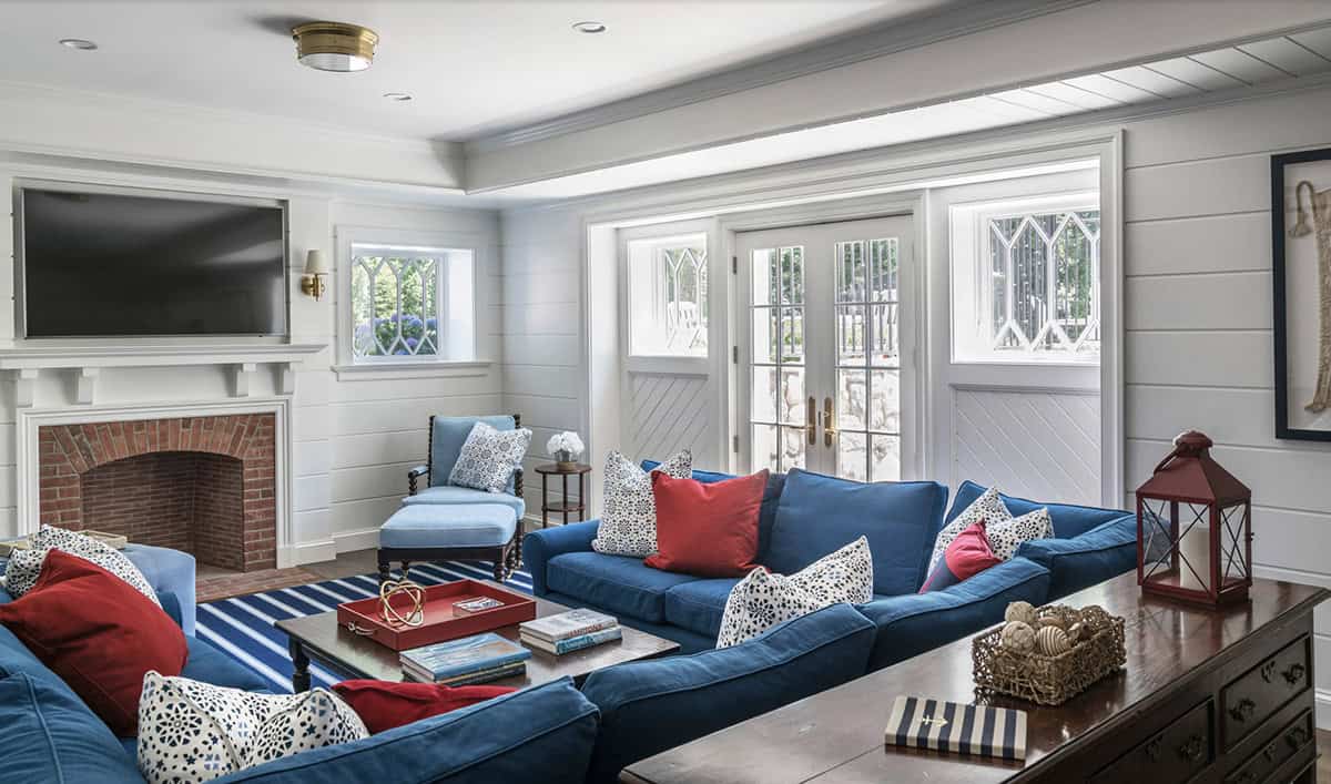Traditional Basement Family Room