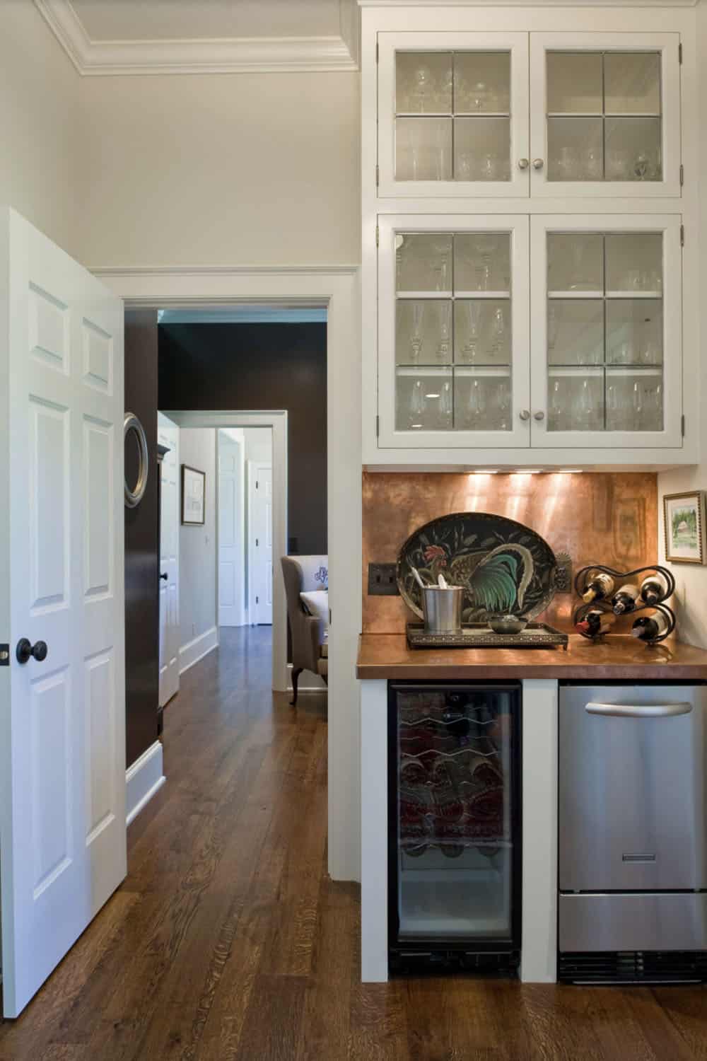 Traditional Home Bar