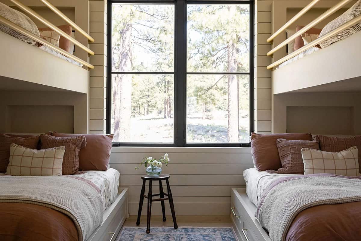 transitional kids bunk bedroom