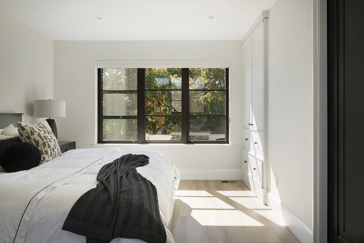 transitional style guest bedroom