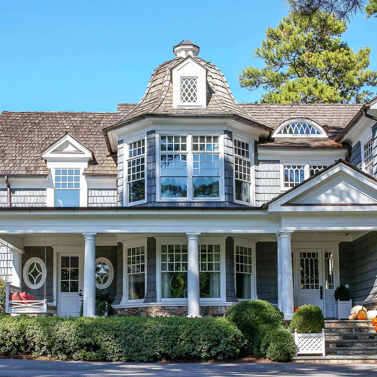 coastal style home exterior