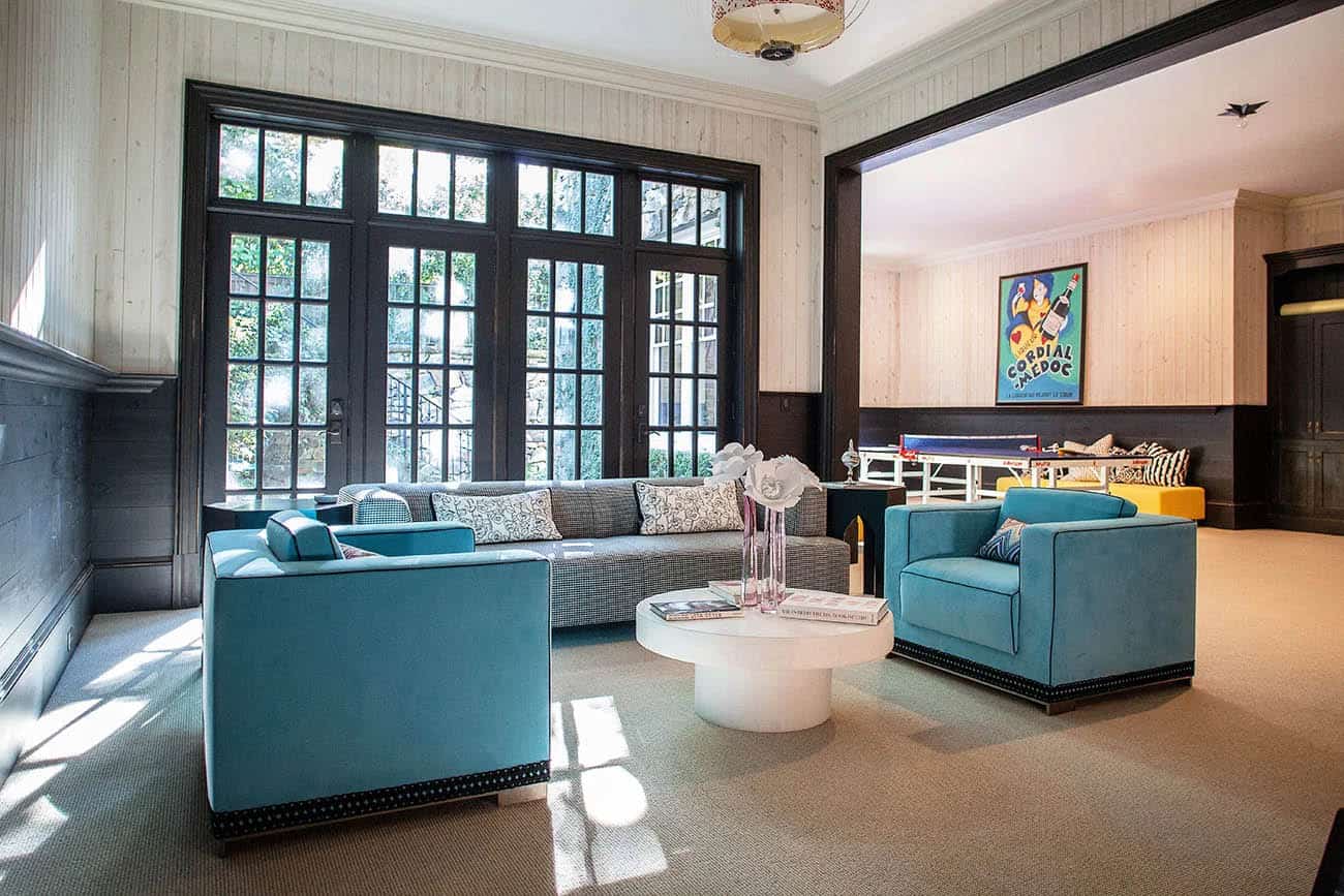 traditonal style family room