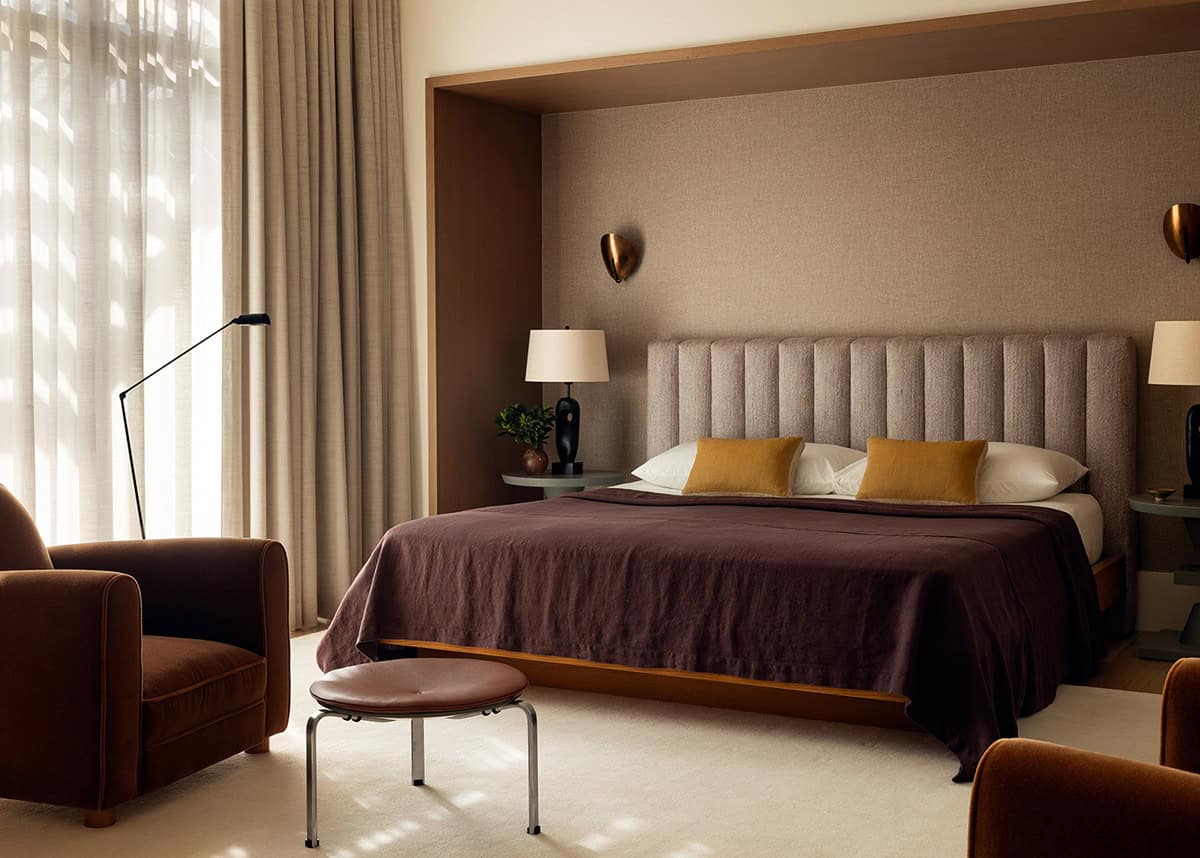 contemporary bedroom