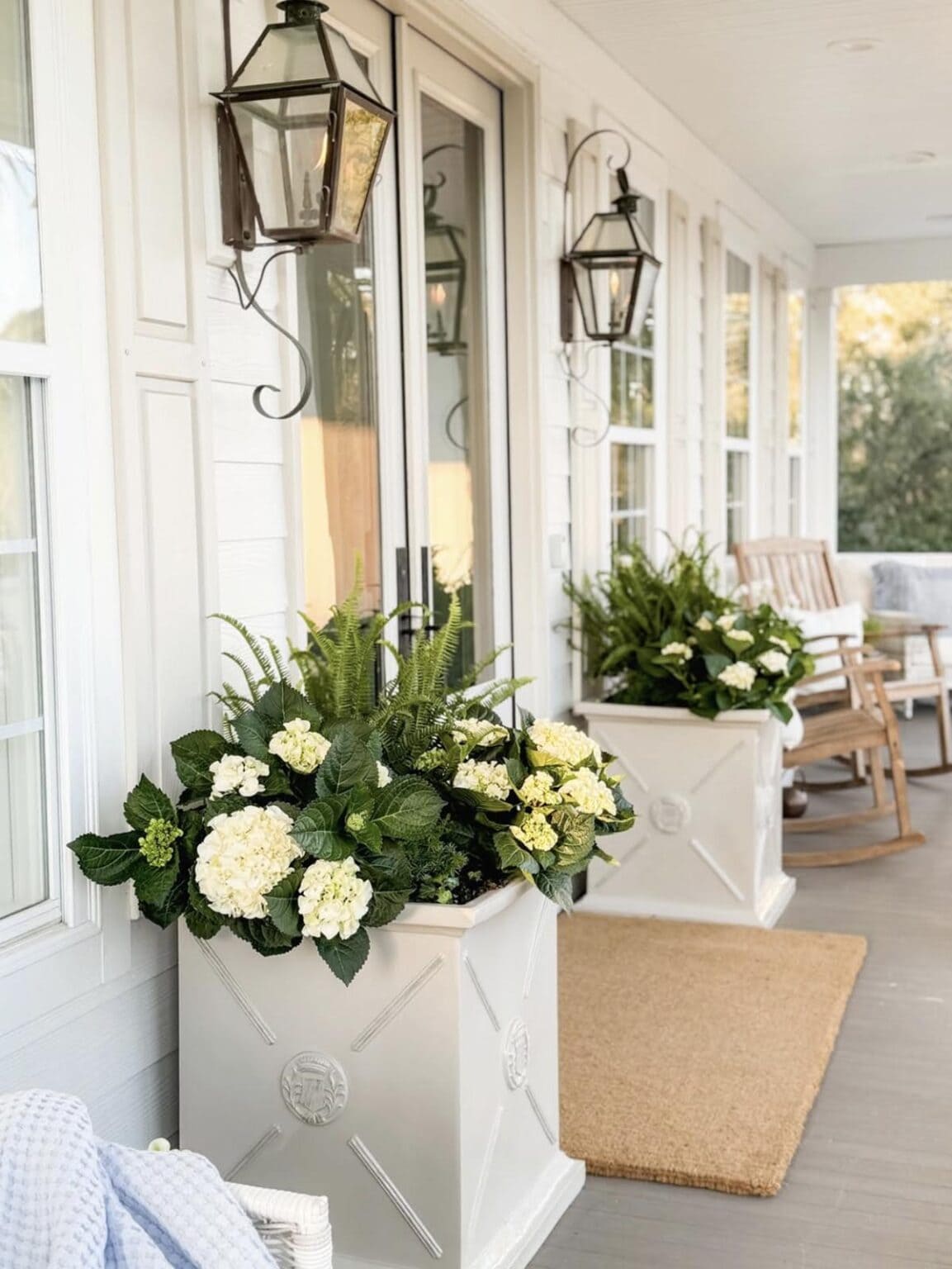 17 Best Spring Porch Decorating Ideas You’ll Want to Copy This Season