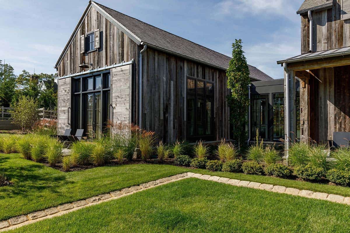 rustic modern barn house exterior with landscaping 
