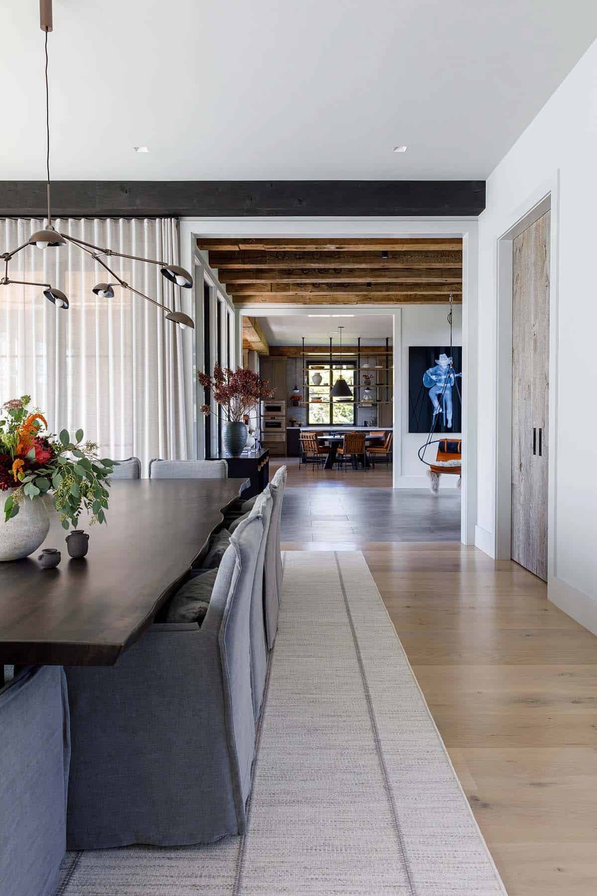 rustic modern dining room