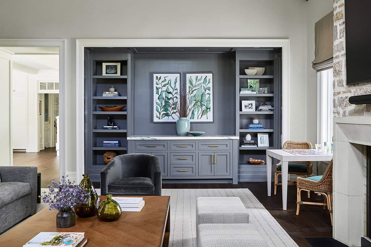 transitional style family room