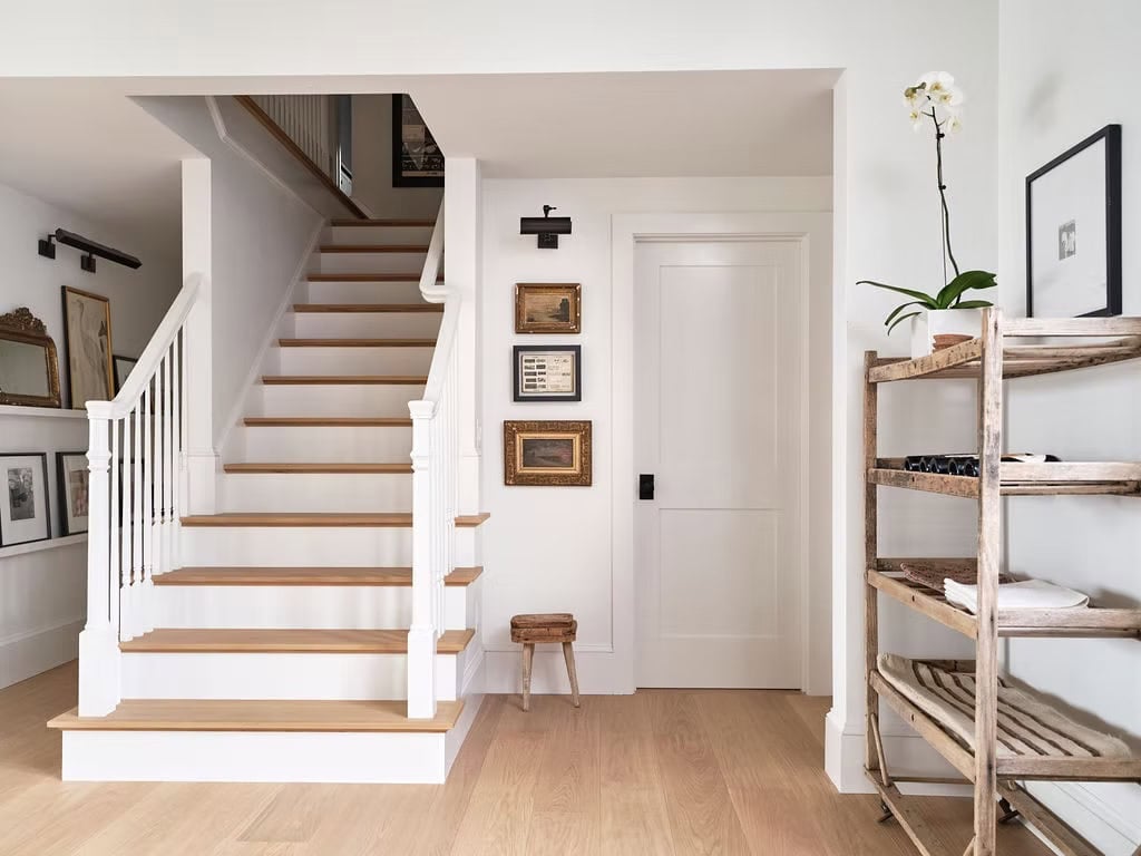 Traditional Entry with a staircase