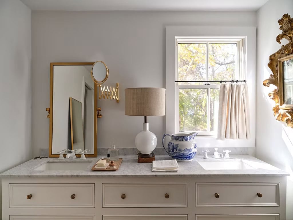 Traditional Bathroom