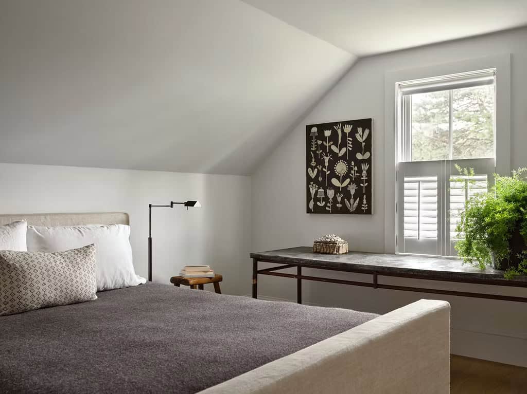 Traditional Guest Bedroom