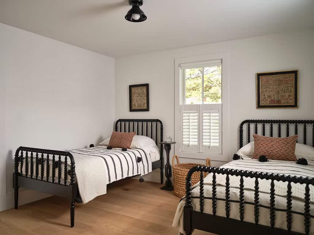 Traditional Guest Bedroom