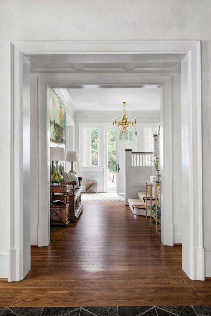 This Georgian Revival brick home in Georgia gets a breathtaking renovation