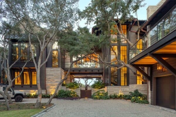 featured posts image for Inside a lakefront Florida dream house with the ultimate indoor-outdoor lifestyle