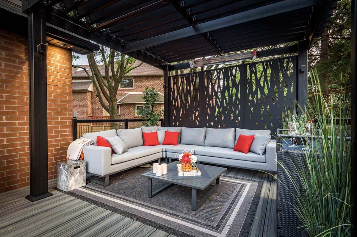 backyard patio with a laser-cut privacy screen