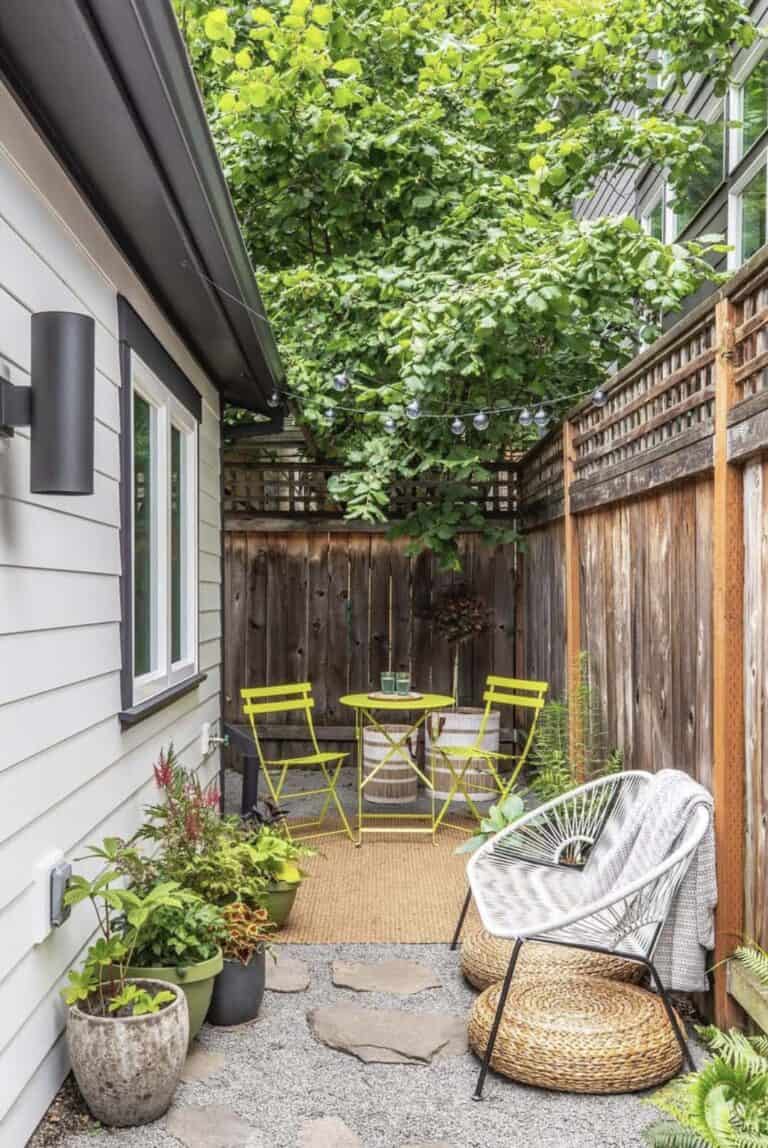 21 Creative Narrow Side Yard Ideas That Maximize Space in Your Landscape
