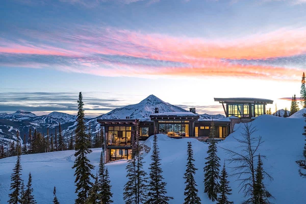 featured posts image for This Montana mountain home boasts unforgettable views over Big Sky Country