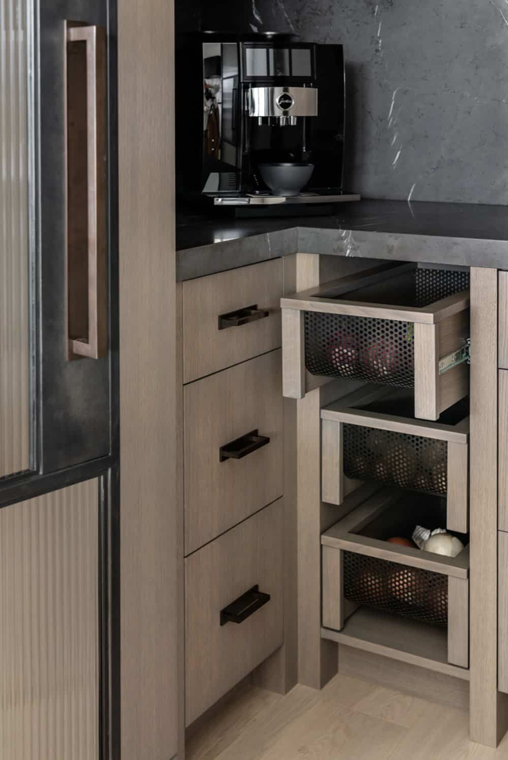 Pull-out pantry storage baskets with produce