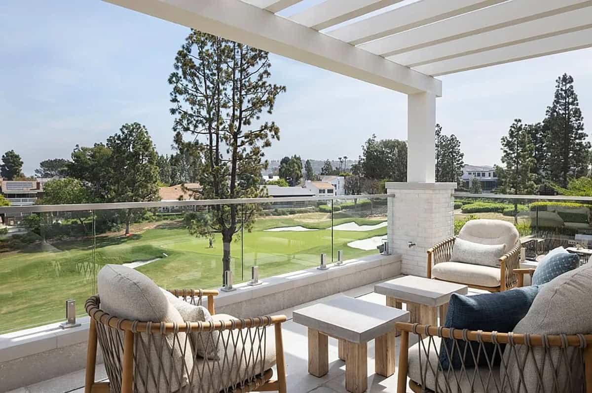 contemporary home backyard patio with outdoor furniture and a pergola