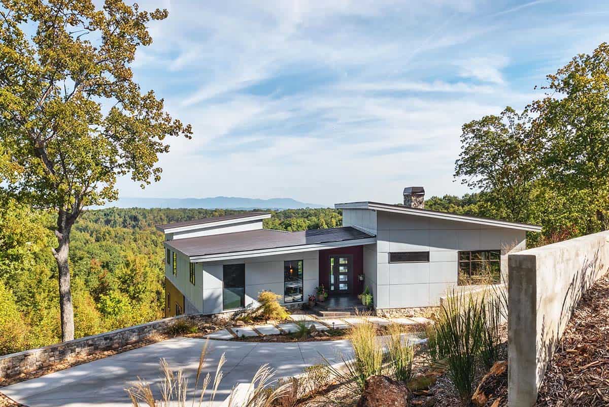 featured posts image for This stunning South Carolina home has epic views of the Blue Ridge Mountains