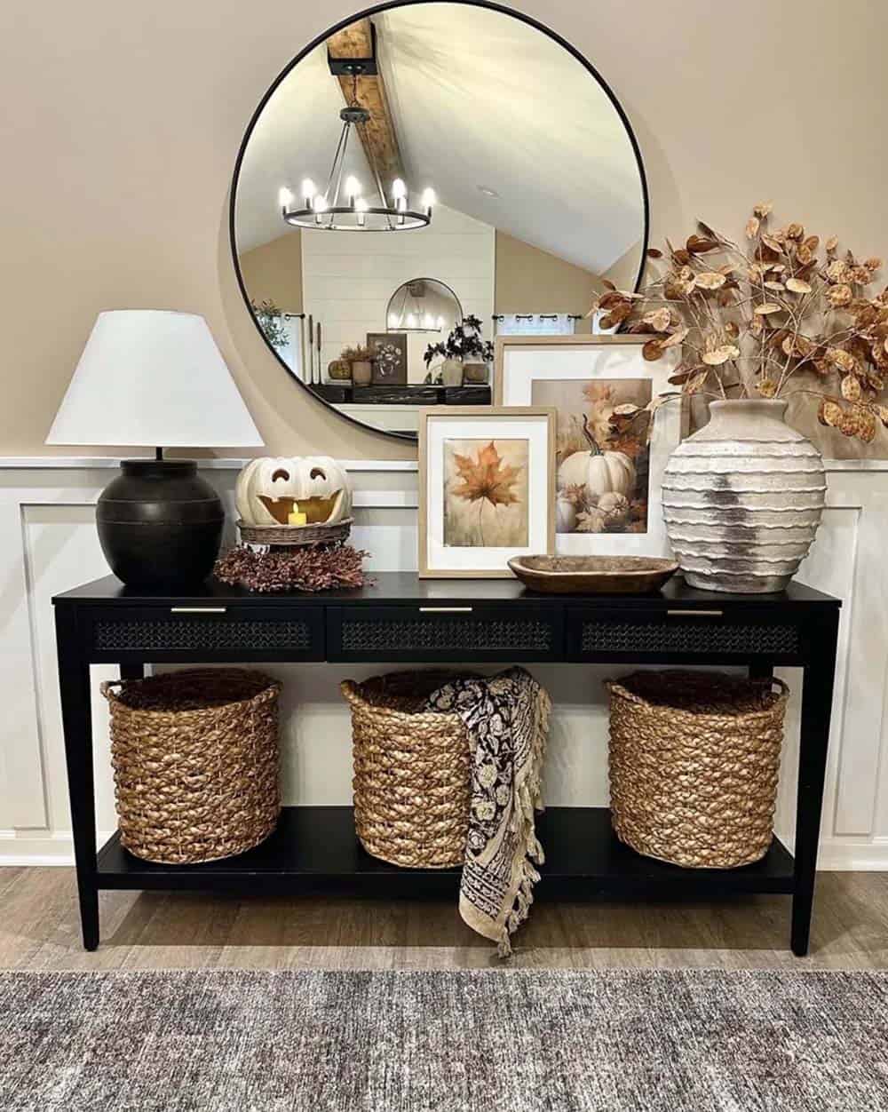 featured posts image for 15 Stylish Fall Entryway Decor Ideas to Welcome the Autumn Season